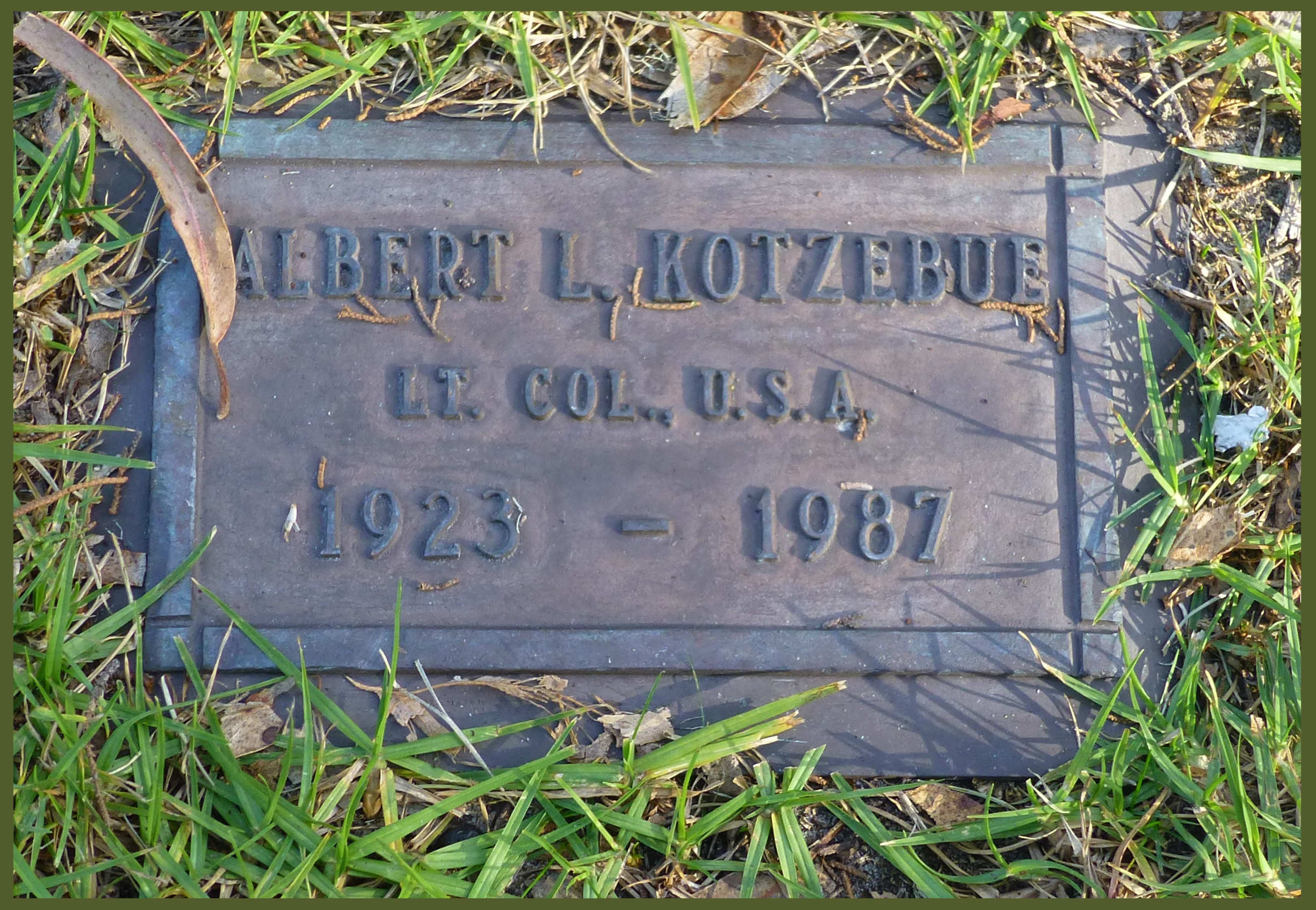 Albert Kotzebue grave