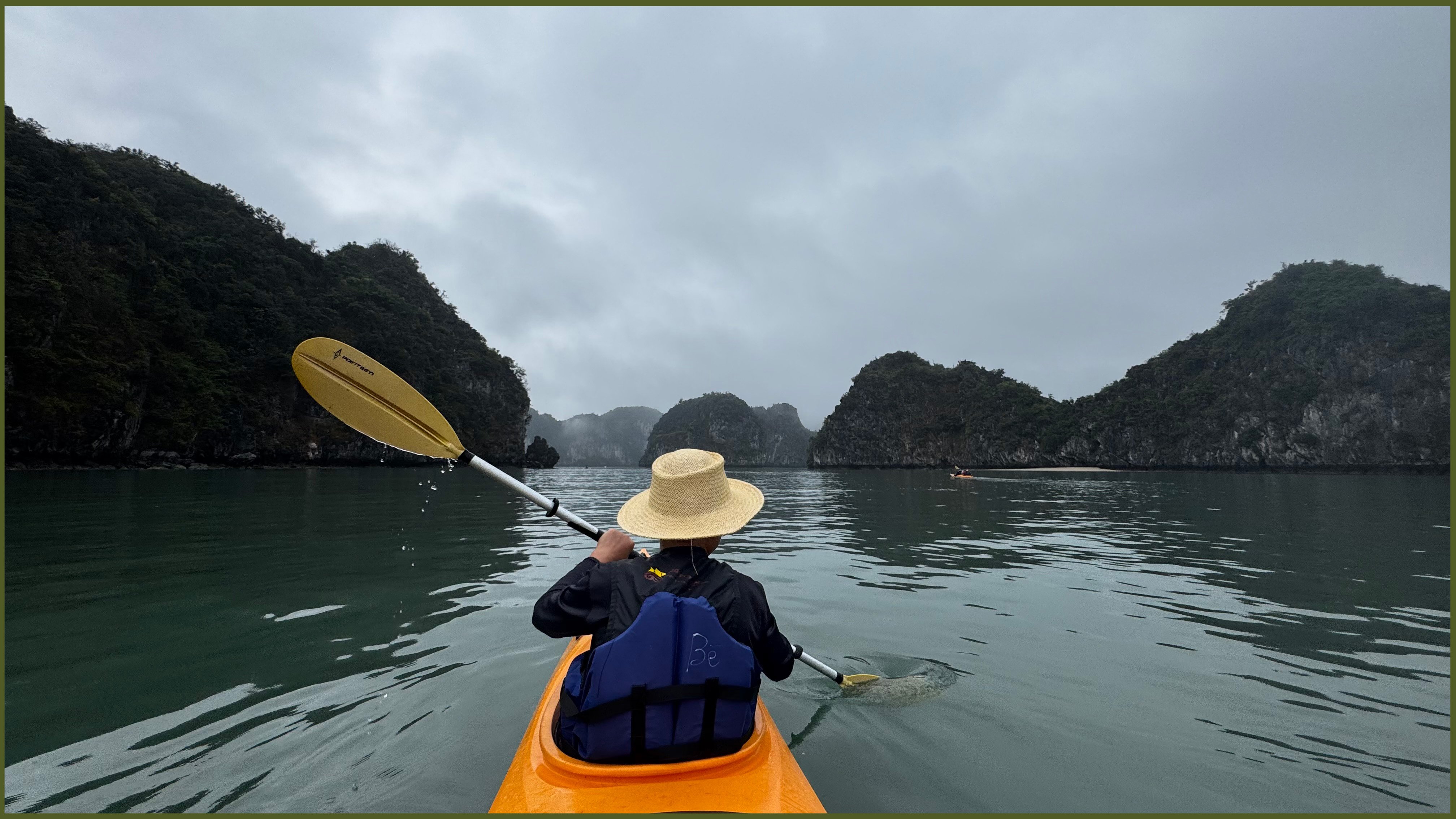 Ha Log Kayak trip