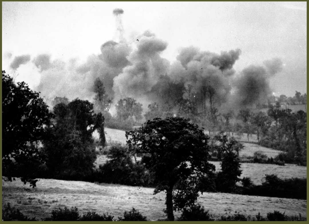1000 pounds bomb 26 July 1944 copy