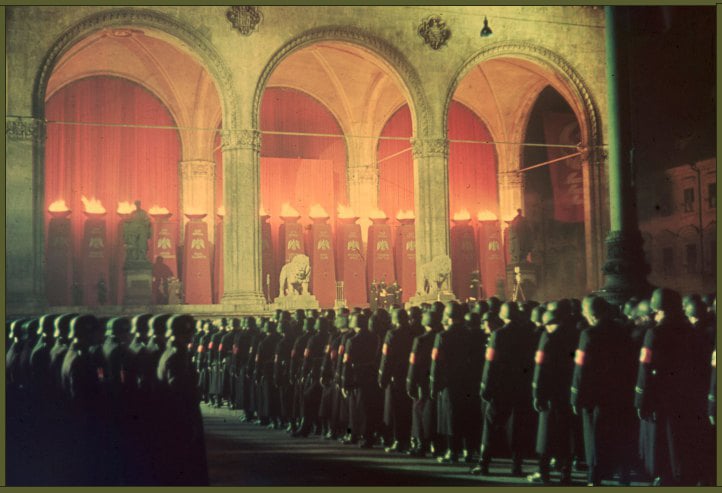 Annual midnight swearing-in of SS troops at Feldherrnhalle, Munich, 1938 copy
