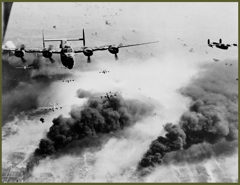 B-24 waves on oilfield Ploesti, Romania