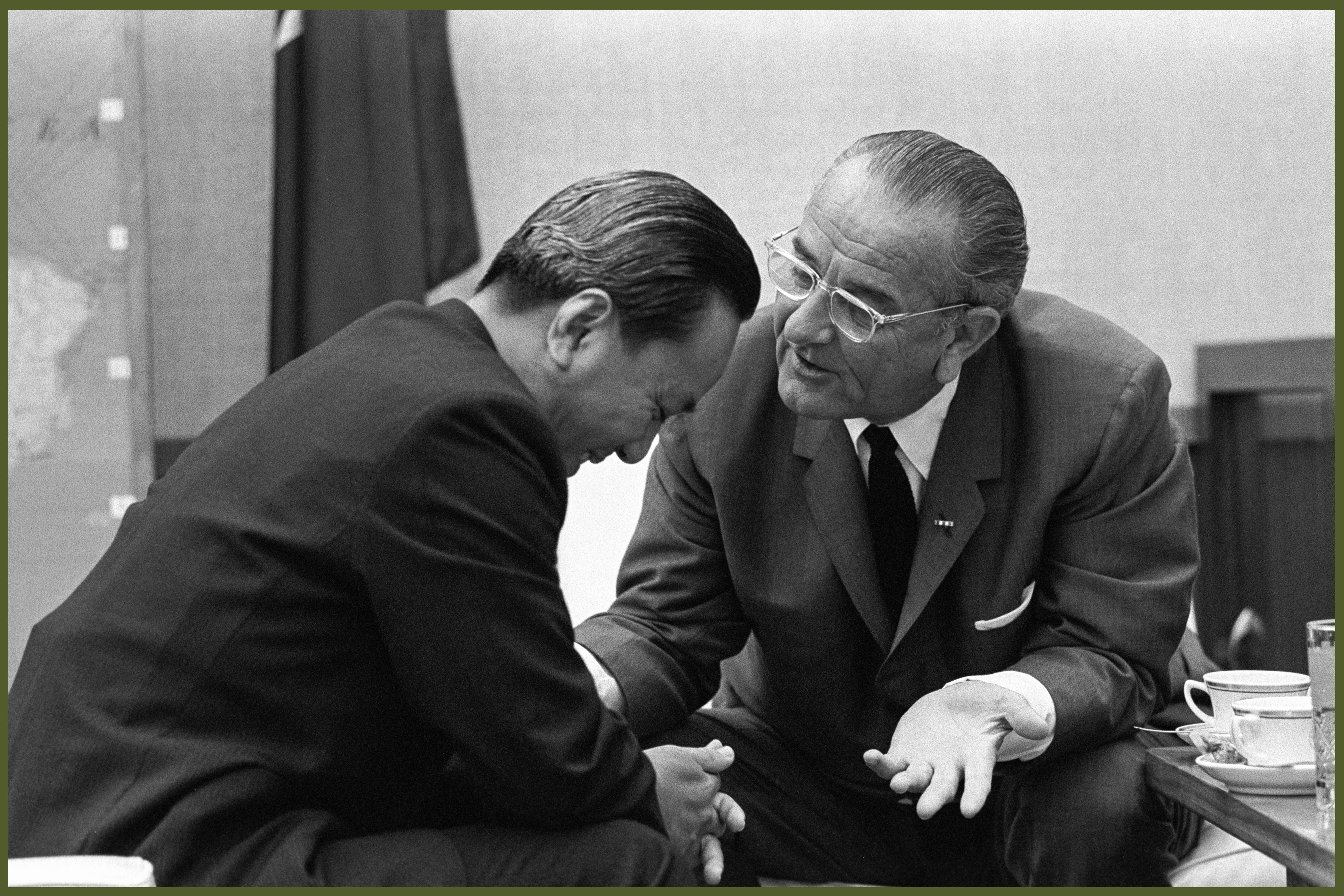 South Vietnam President Nguyễn Văn Thiệu and U.S President Lyndon B