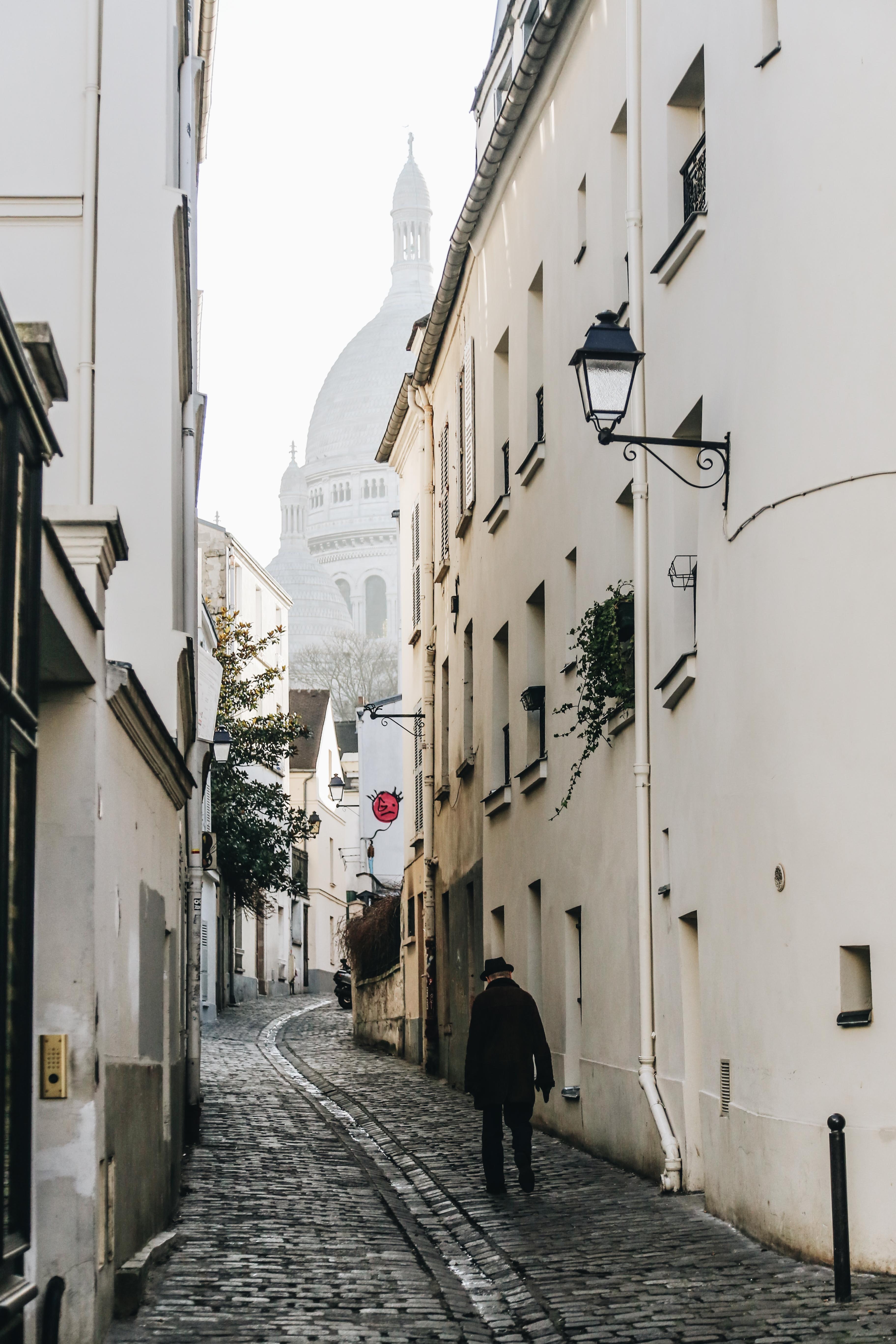 giuseppe-mondi-512421-unsplash